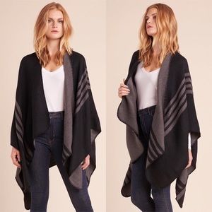 BB Dakota Poncho Cardigan NEW